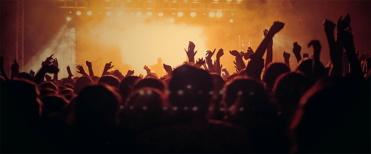 Abahana Villas - Concierto de música en el Iberia Festival en Benidorm.