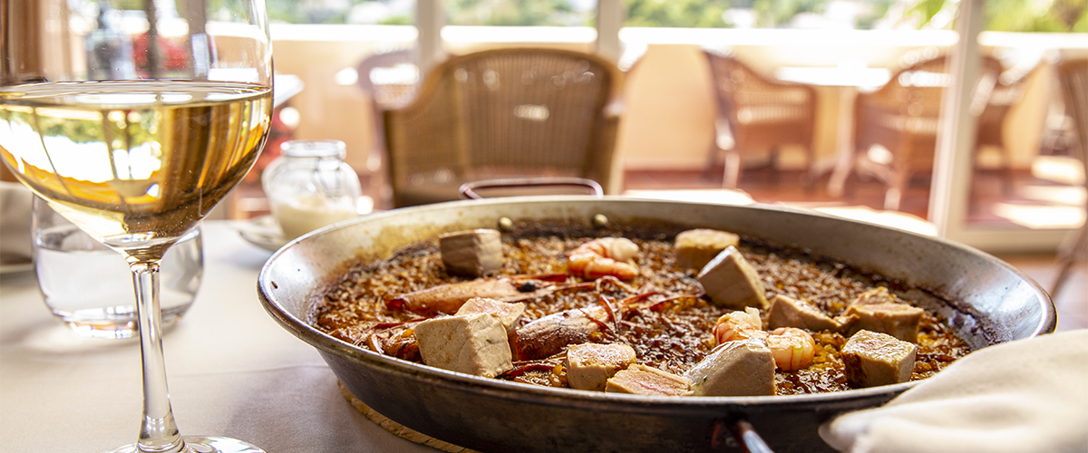 Restaurante El Rodat - Selección de sorprendentes arroces con ingredientes selectos de la cocina valenciana.