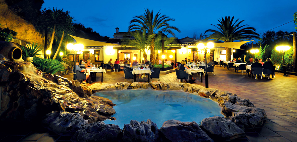 Ca la Iaia - Terraza del restaurante Ca la Iaia en Moraira.
