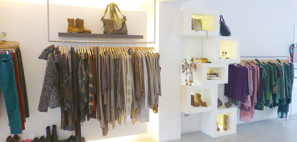 Abahana Villas - Moda y complementos casual en la boutique Wanita en Moraira.