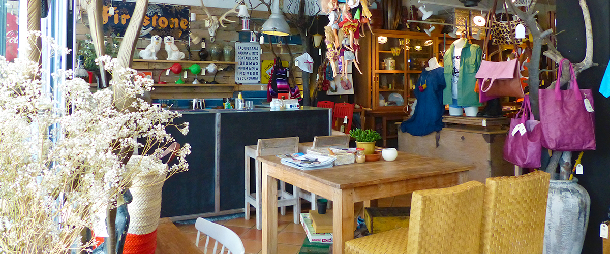 Abahana Villas - Interior de Planet Vintage en Altea.